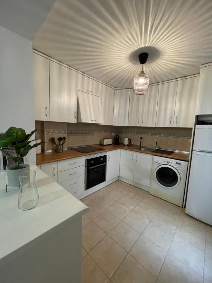 Three Bedroom Apartment With Pool In Torrevieja Extérieur photo