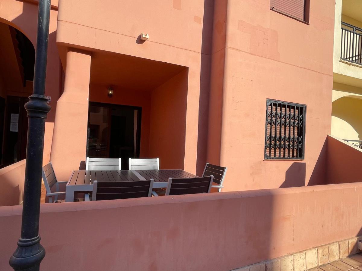 Three Bedroom Apartment With Pool In Torrevieja Extérieur photo